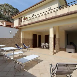 Villa Am Bonagia Intera, Valderice