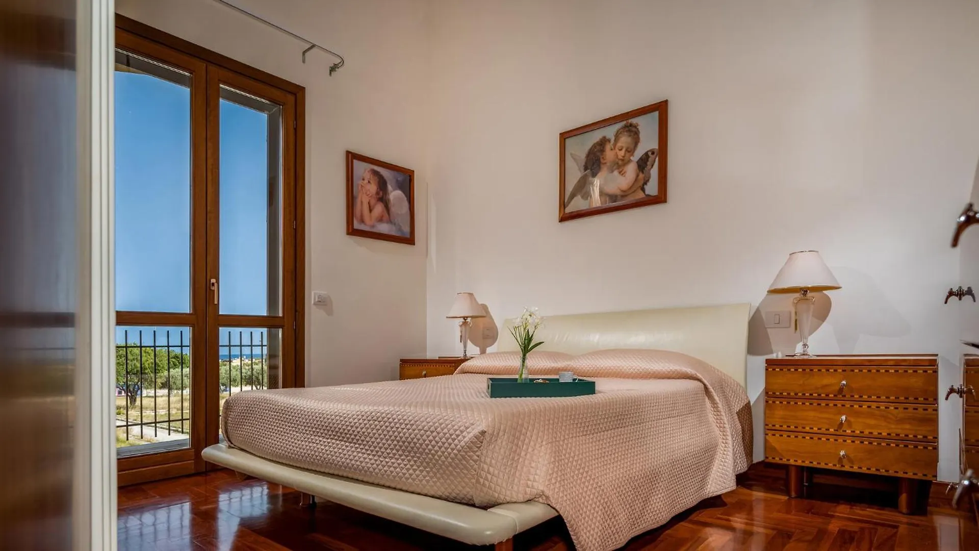 Villa Delle Sirene 6, Emma Villas Valderice