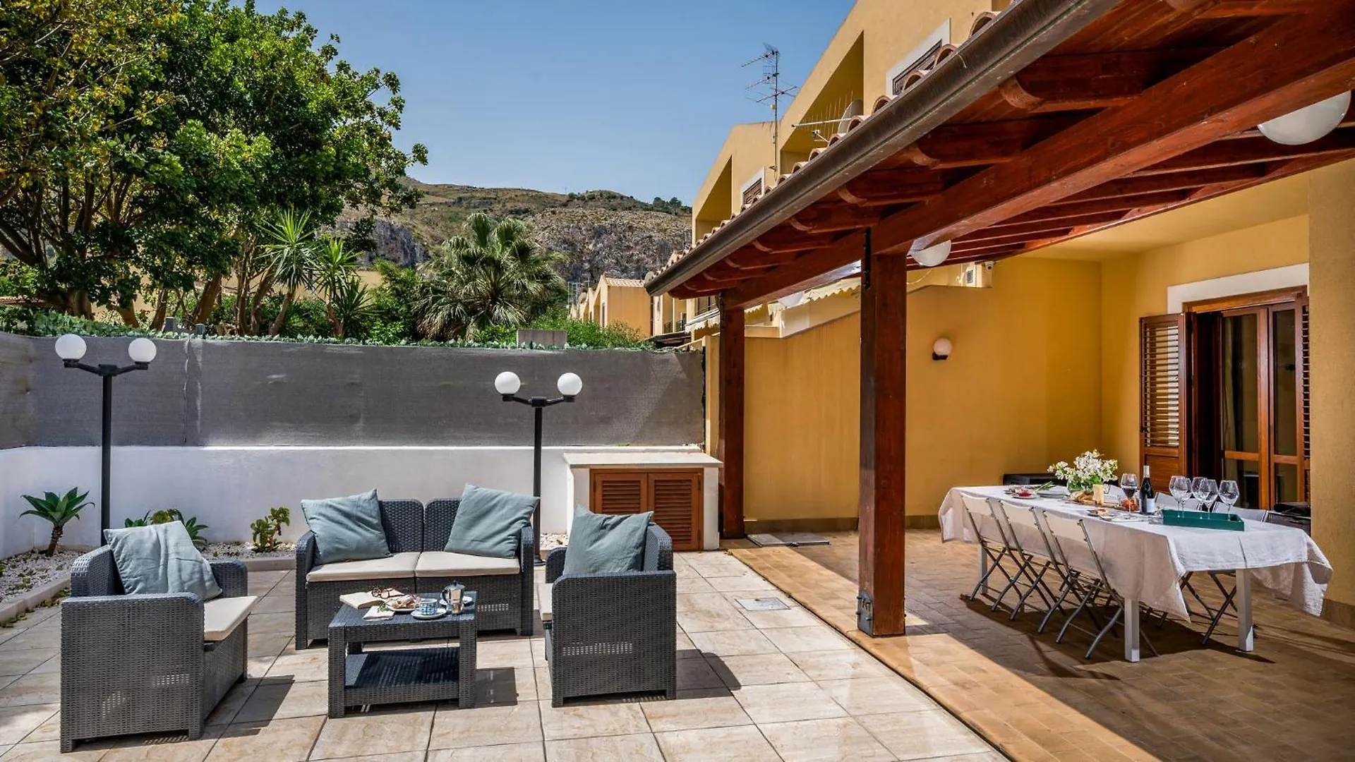 Villa Delle Sirene 6, Emma Villas فالديريتْشّي