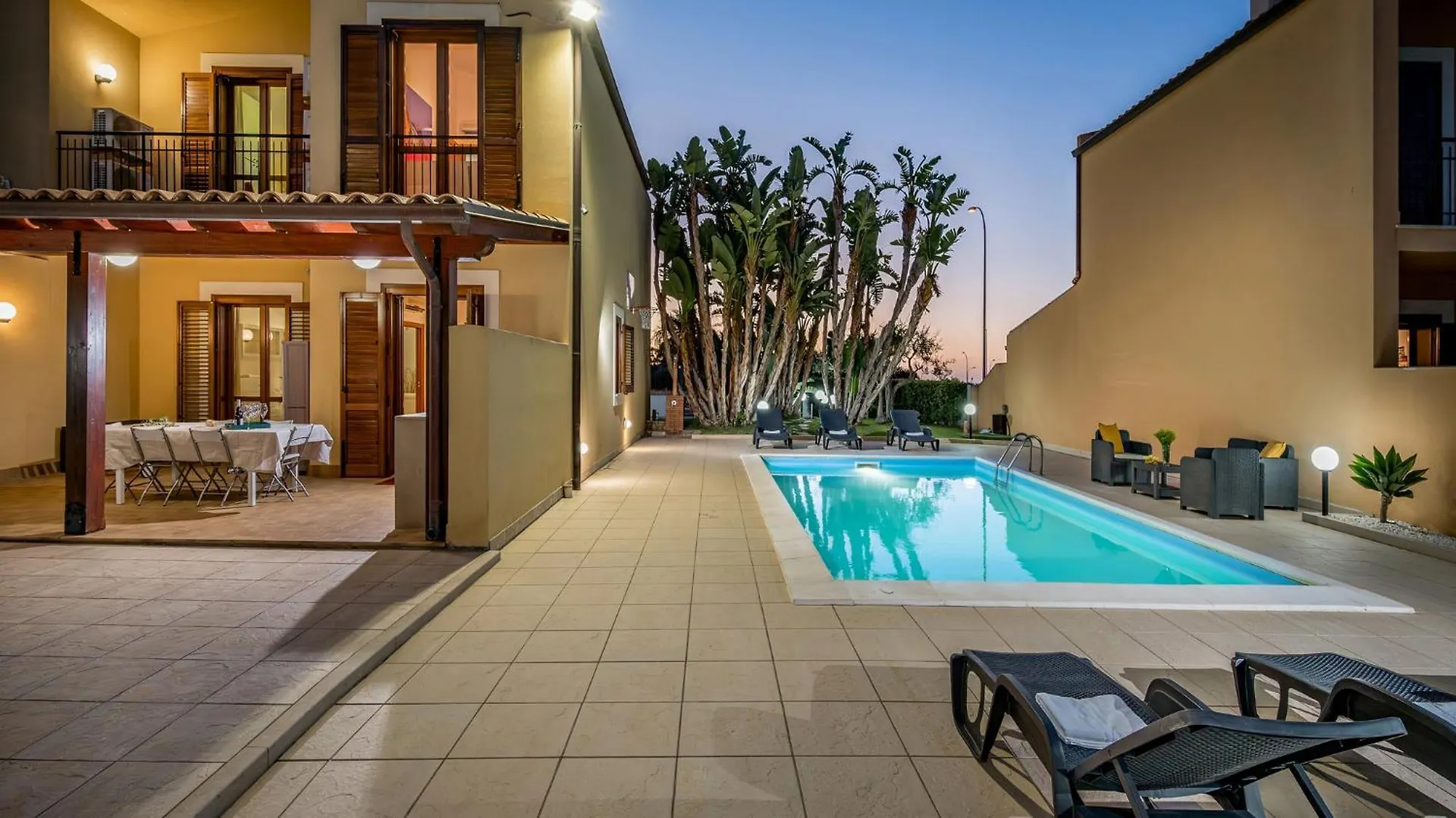 Villa Delle Sirene 6, Emma Villas فالديريتْشّي